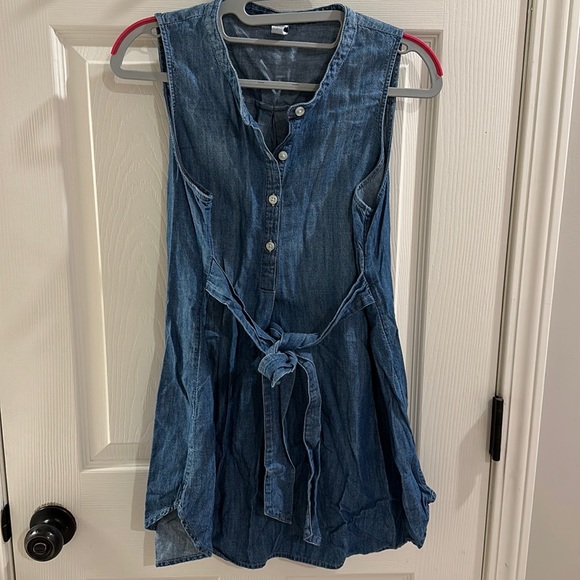 Old Navy Denim Maternity Shirt - Picture 1 of 3